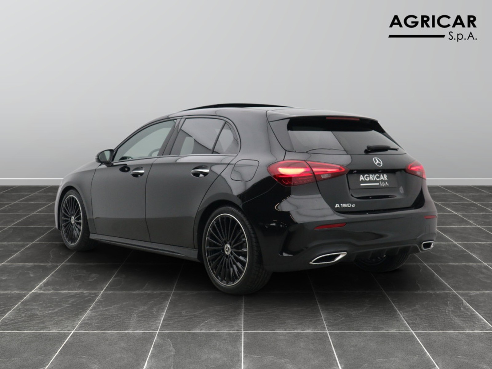 5 - Mercedes Classe A 180 d amg line premium speedshift dct amg 8g