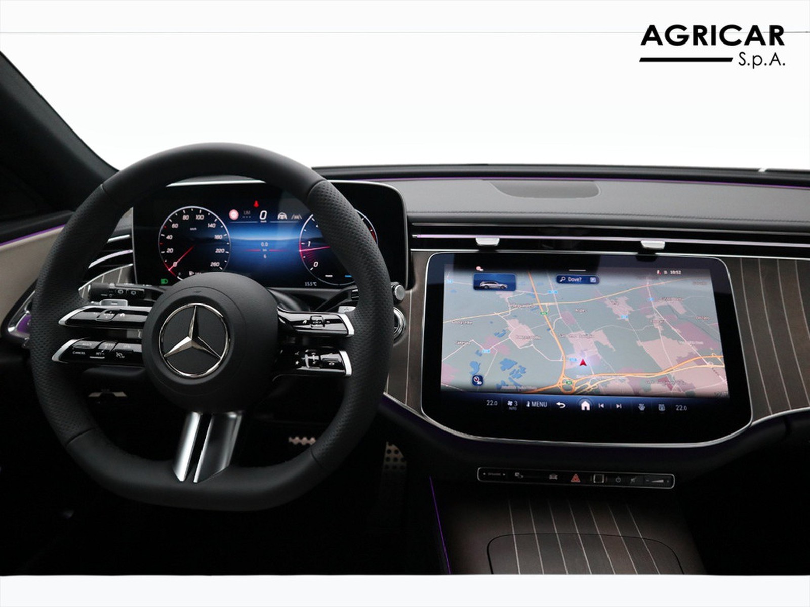 12 - Mercedes Classe E station wagon 220 d amg line advanced 4matic 9g-tronic