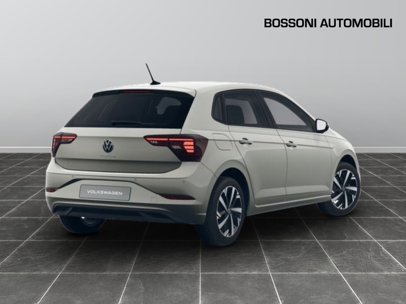 5 - Volkswagen Polo 1.0 evo 80cv edition plus