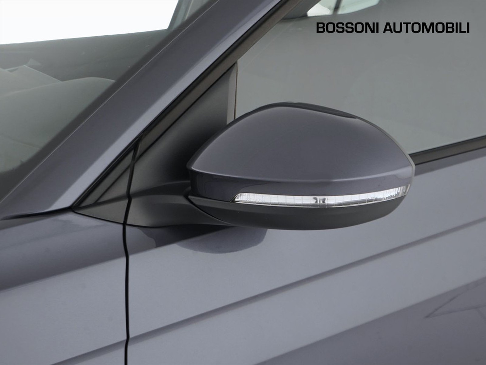 38 - Volkswagen T-Cross 1.0 tsi 95cv edition plus