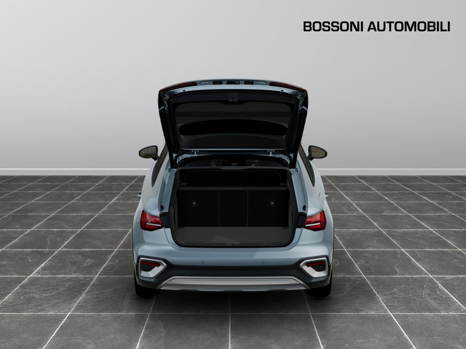 6 - Audi A3 allstreet 2.0 tdi 150cv identity contrast s tronic