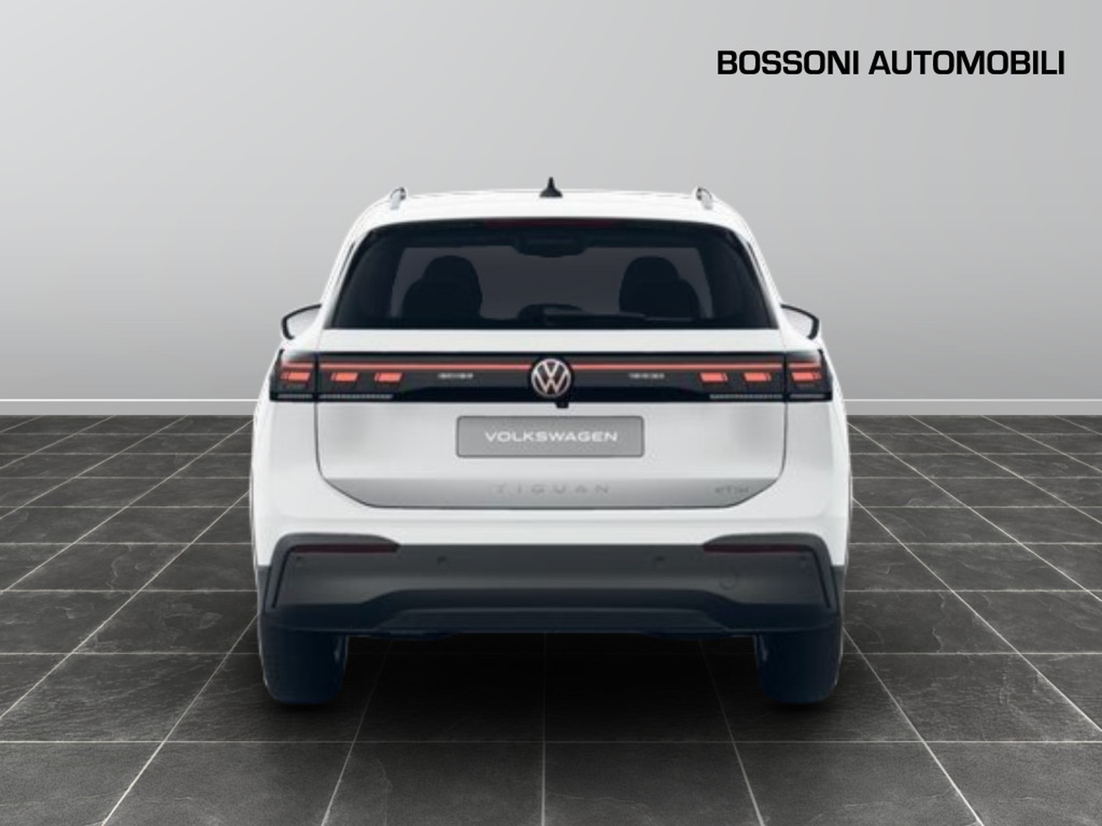 6 - Volkswagen Tiguan 1.5 etsi act 130cv edition plus dsg