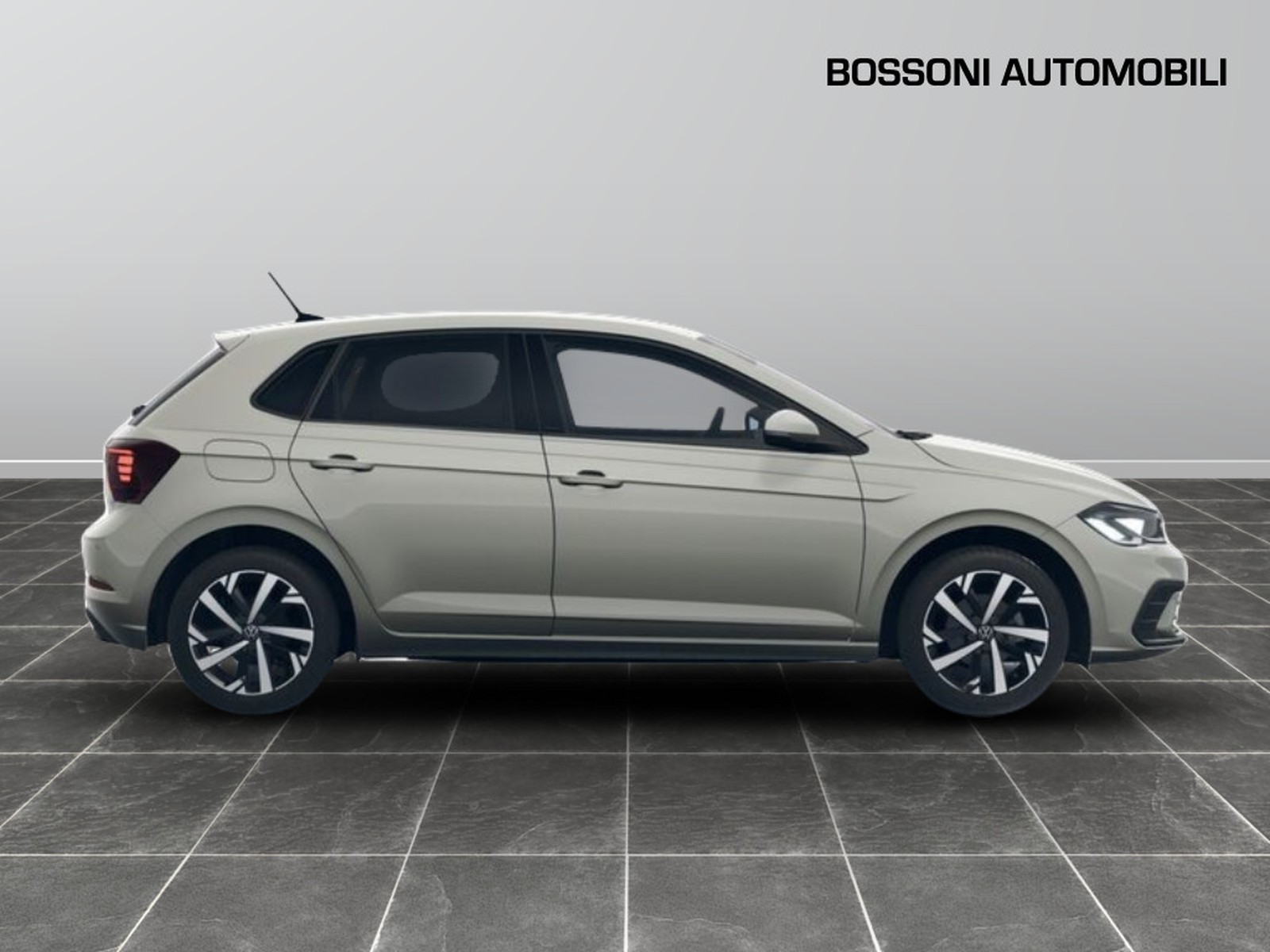 3 - Volkswagen Polo 1.0 evo 80cv edition plus