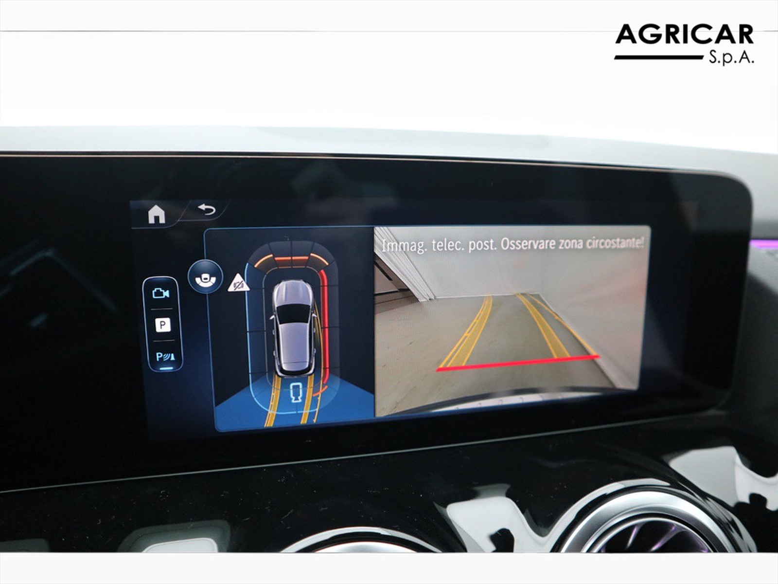 11 - Mercedes GLA 200 d amg line premium 8g-dct