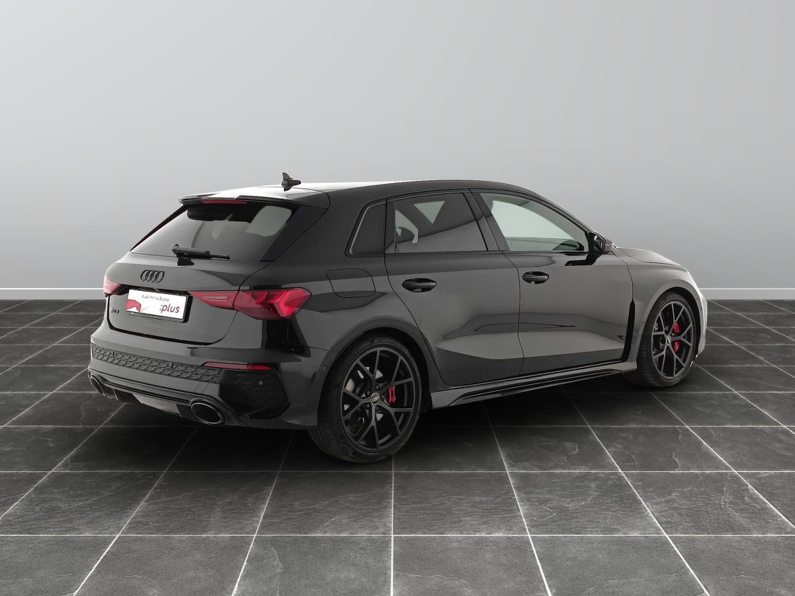 2 - Audi RS3 sportback 2.5 tfsi quattro s tronic