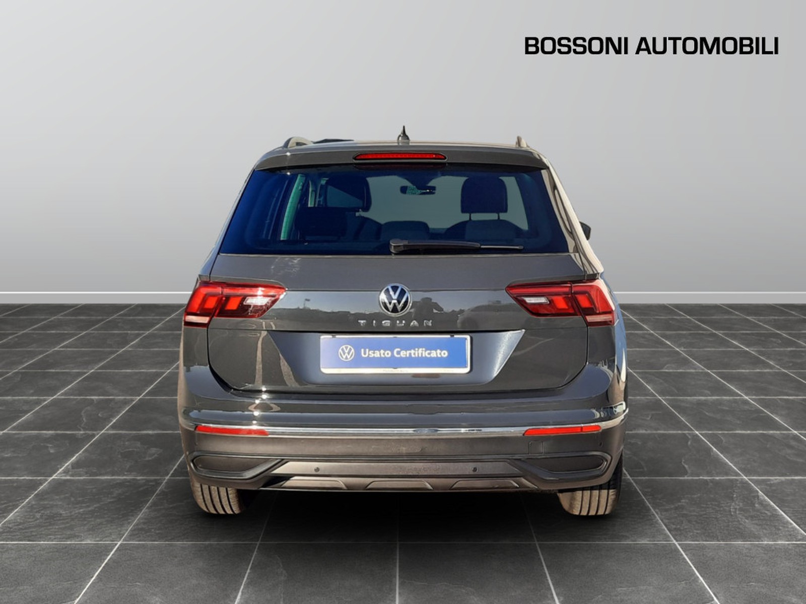 5 - Volkswagen Tiguan 2.0 tdi scr 150cv life dsg