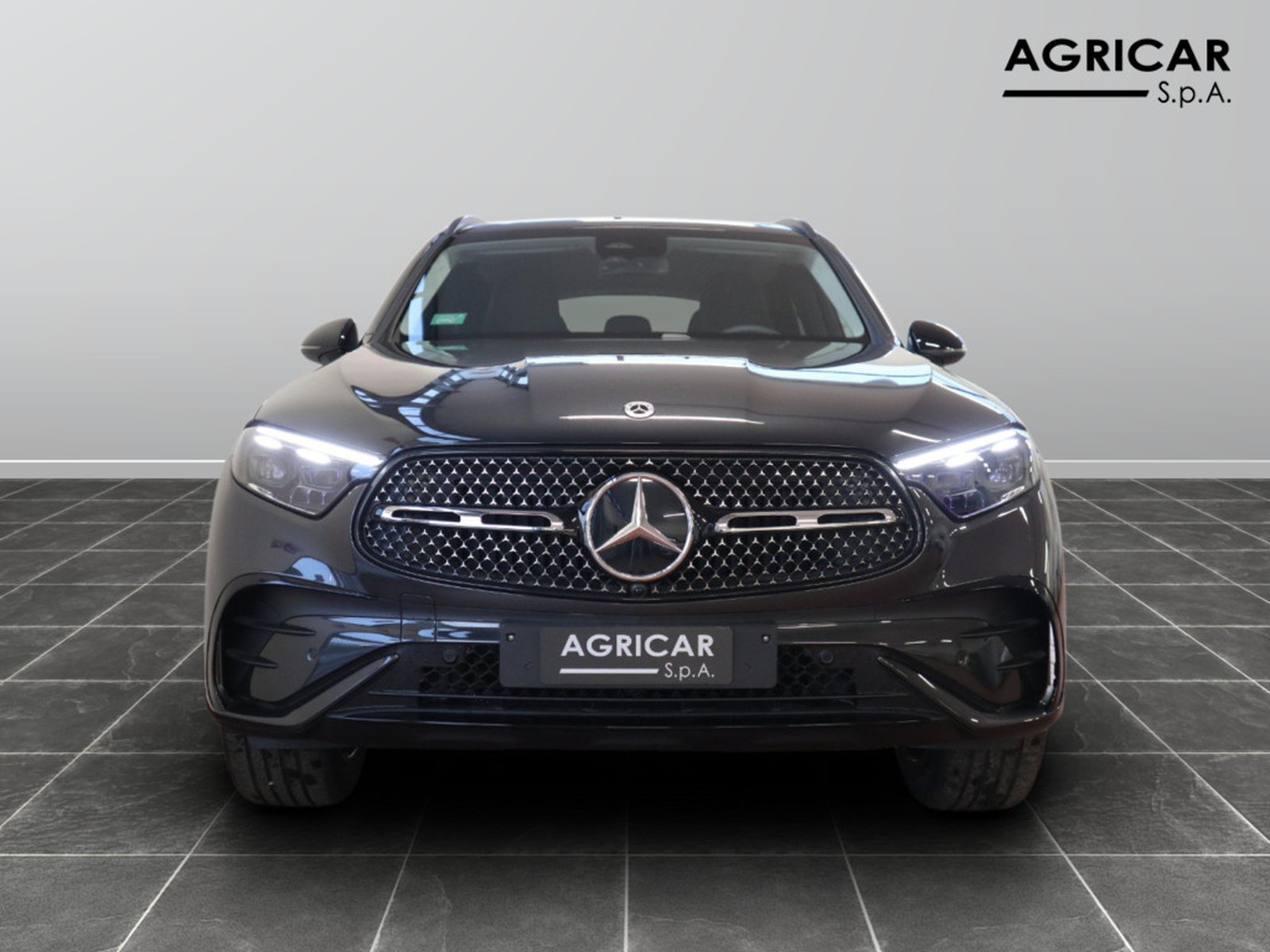 2 - Mercedes GLC suv 300 de plug in hybrid amg line advanced tech 4matic 9g-tronic