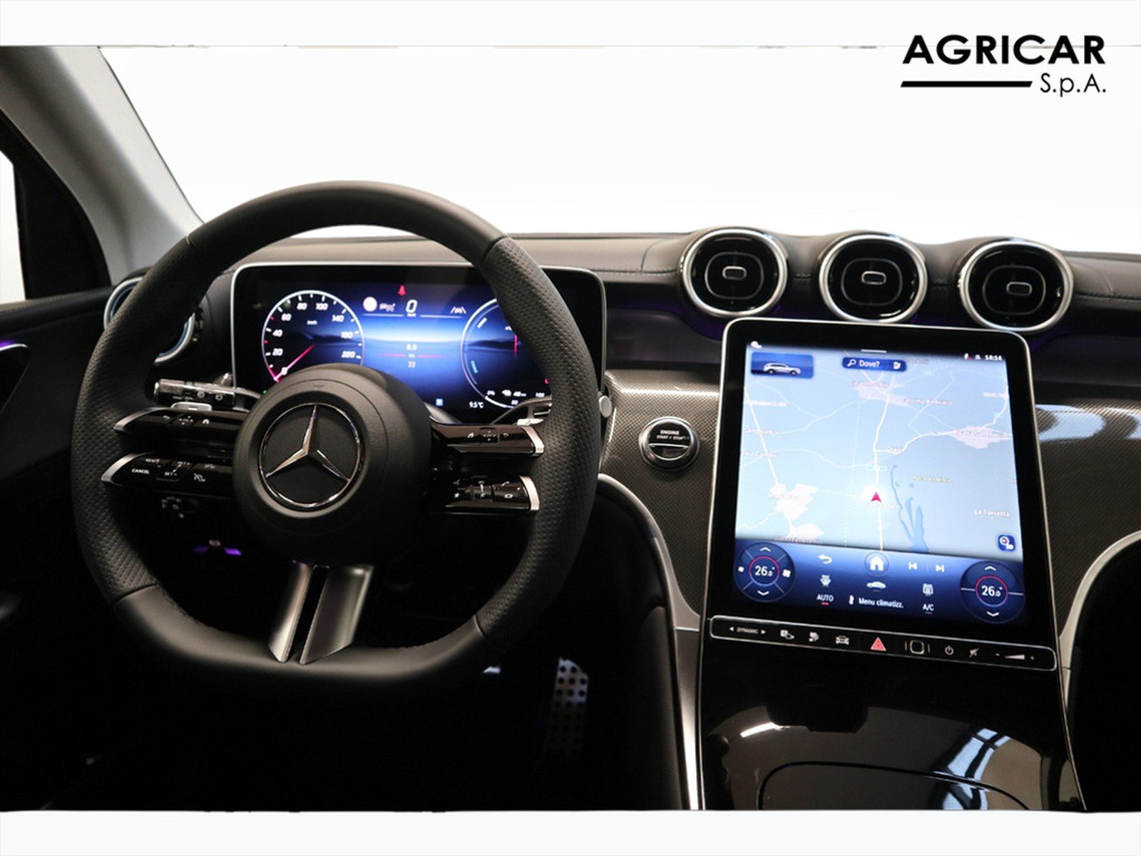 12 - Mercedes GLC suv 300 de plug in hybrid amg line advanced tech 4matic 9g-tronic