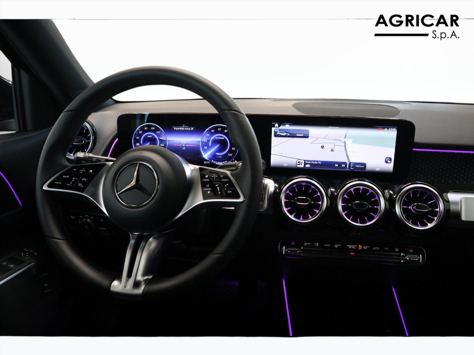 12 - Mercedes EQB 250+ progressive advanced