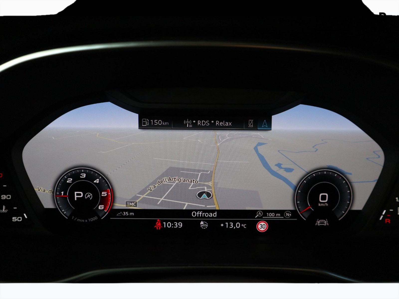 15 - Audi Q3 35 2.0 tdi business s tronic