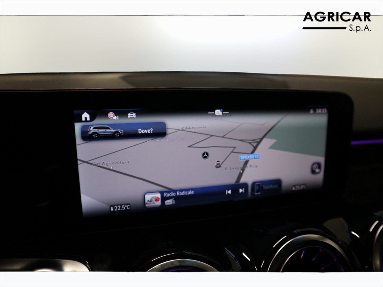 10 - Mercedes GLB 200 d amg line premium 4matic 8g-dct