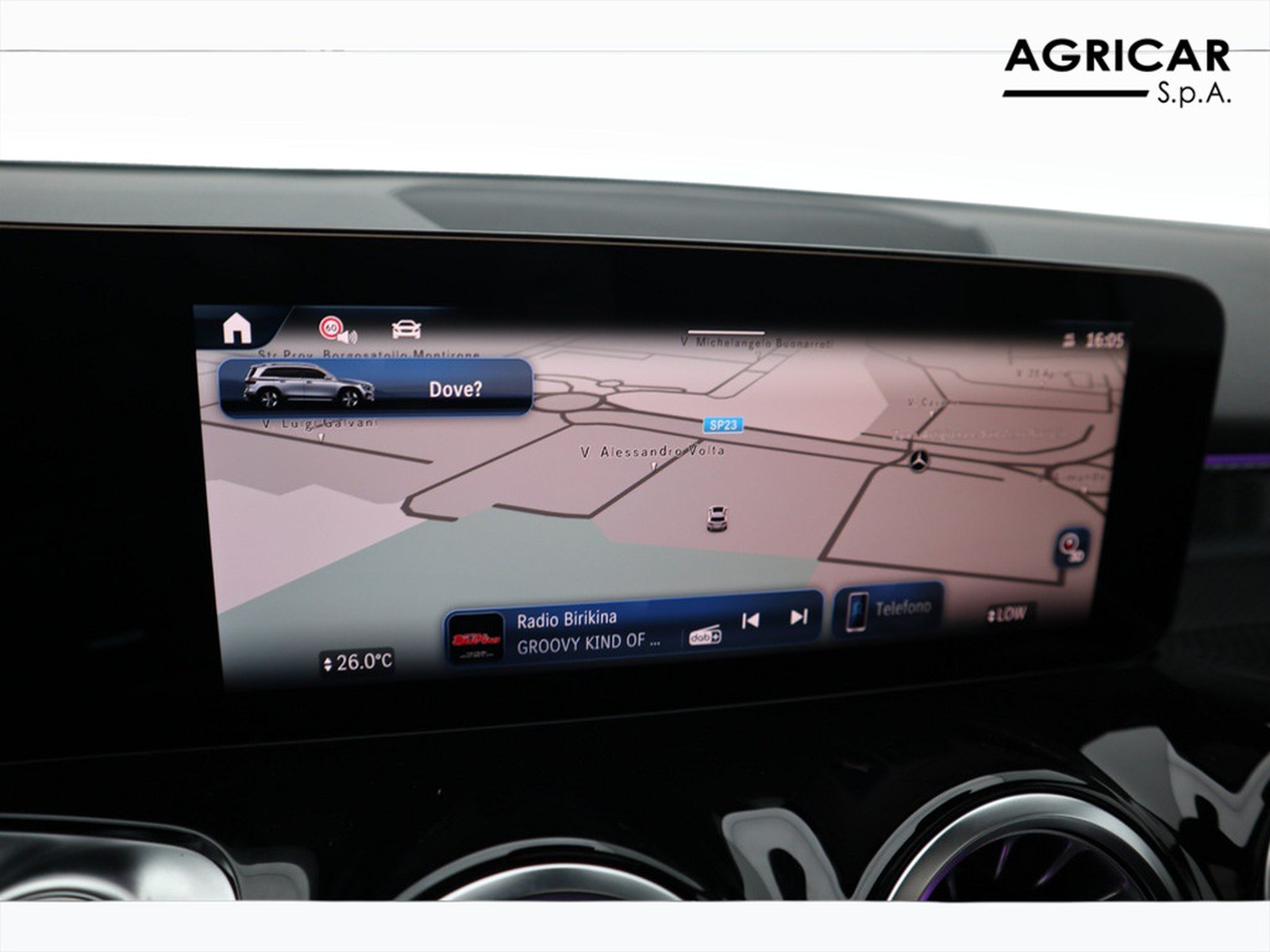 10 - Mercedes GLB 200 d amg line premium 4matic 8g-dct