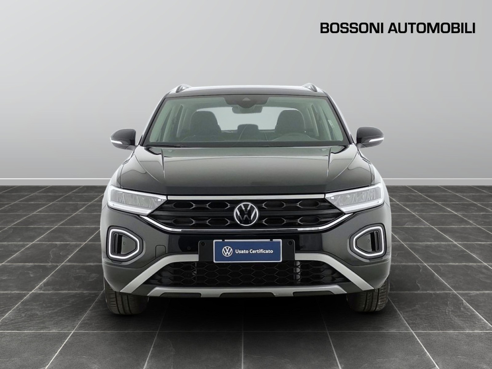 2 - Volkswagen T-Roc 2.0 tdi scr 150cv life dsg