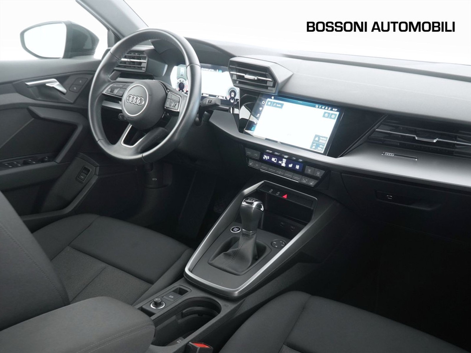 4 - Audi A3 sportback 30 2.0 tdi business