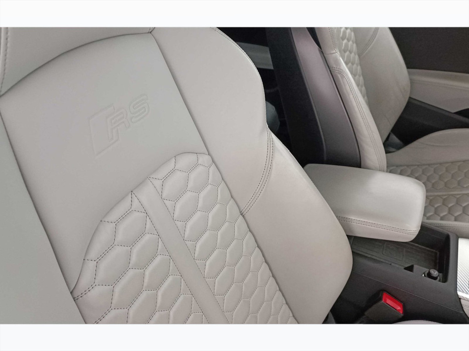 30 - Audi RS5 coupe 2.9 v6 quattro tiptronic