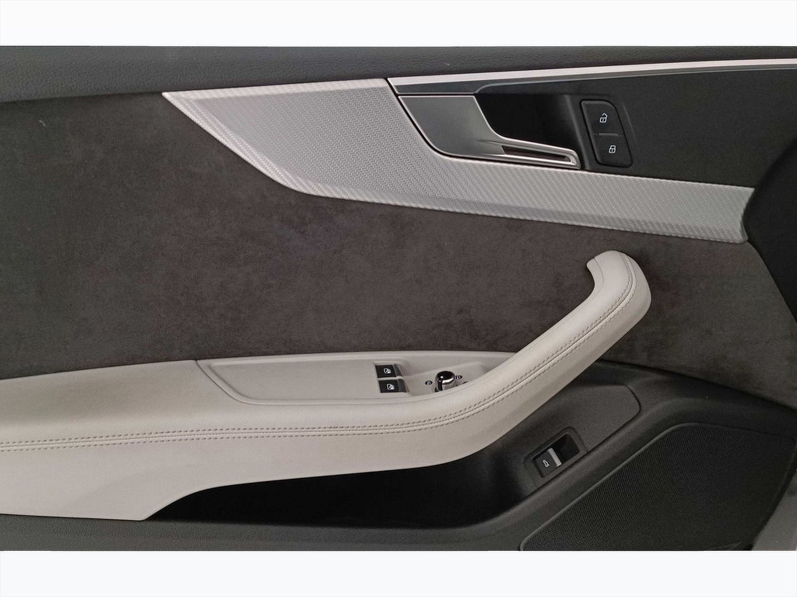 34 - Audi RS5 coupe 2.9 v6 quattro tiptronic