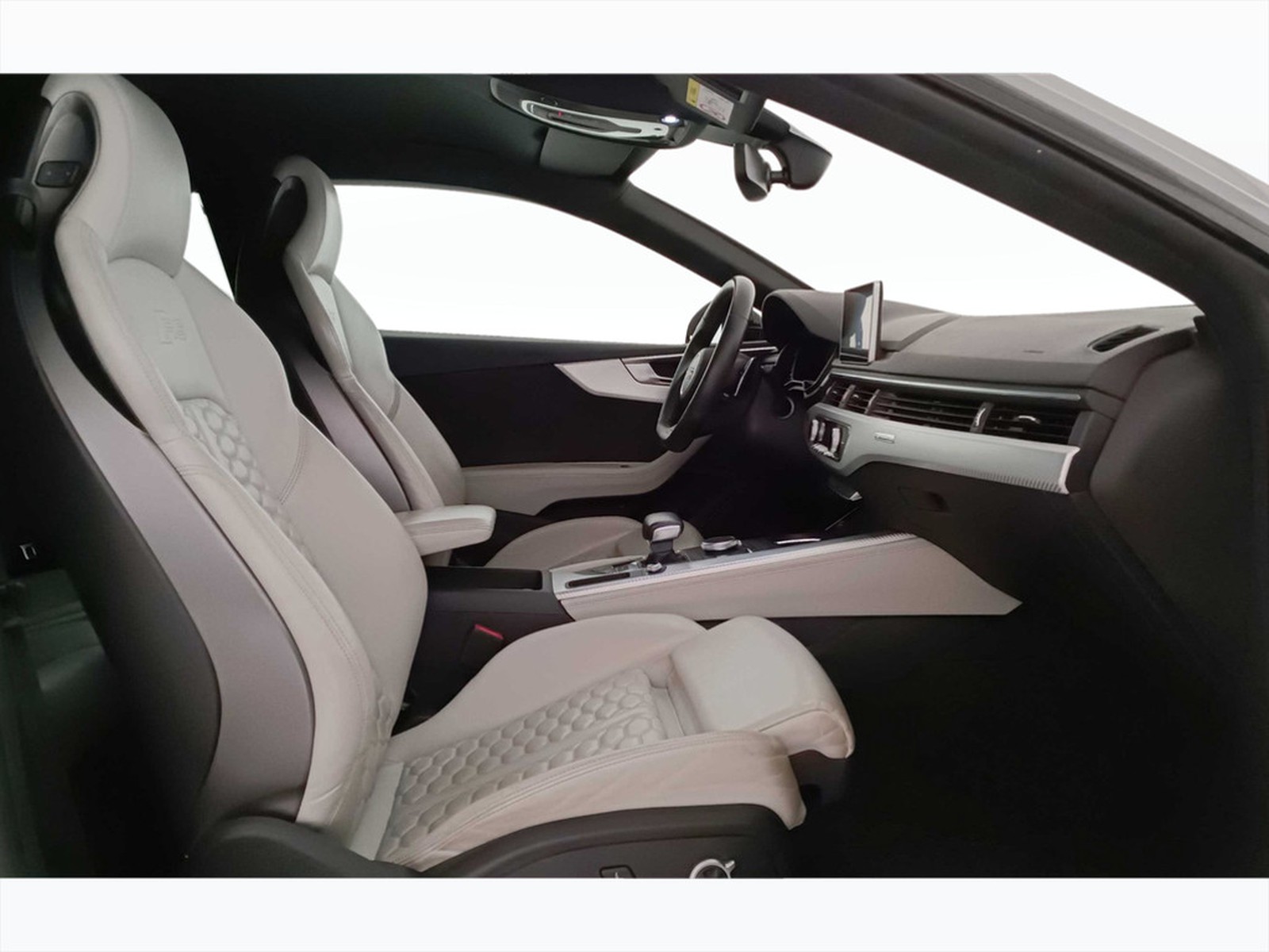 36 - Audi RS5 coupe 2.9 v6 quattro tiptronic