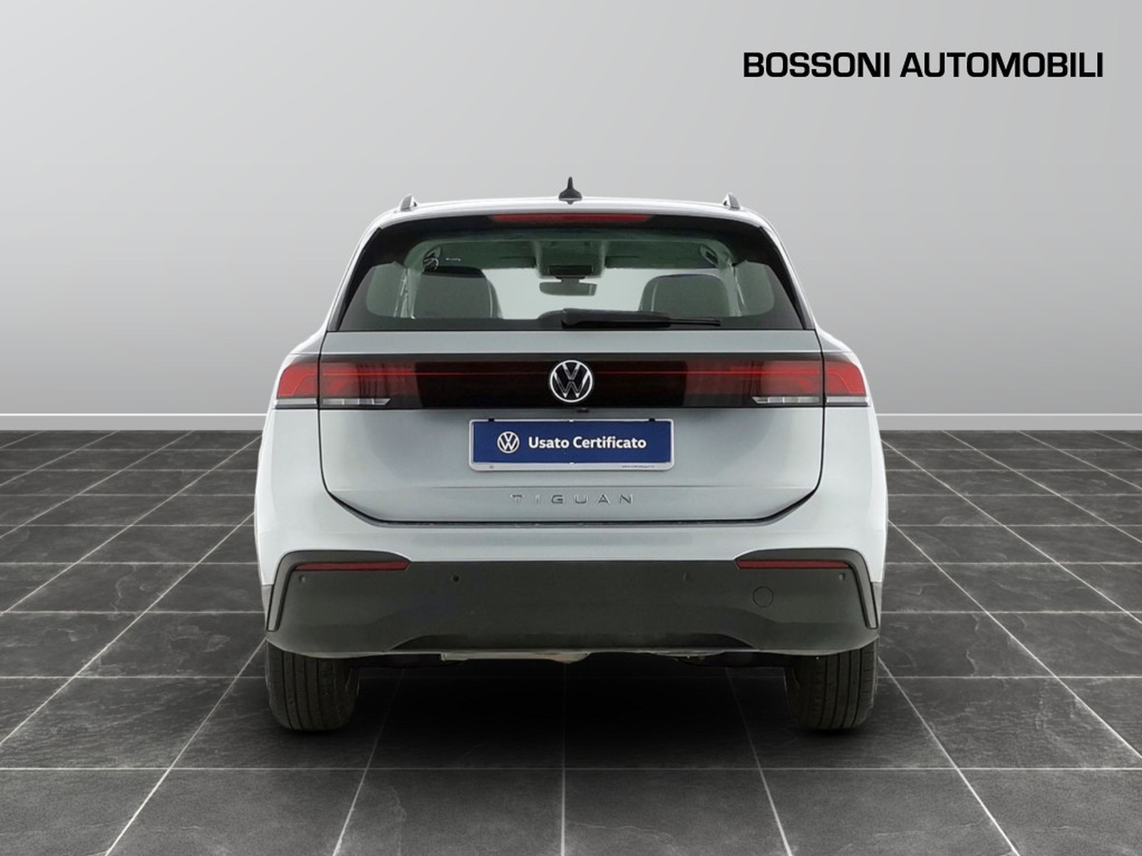 5 - Volkswagen Tiguan 2.0 tdi scr 150cv life dsg