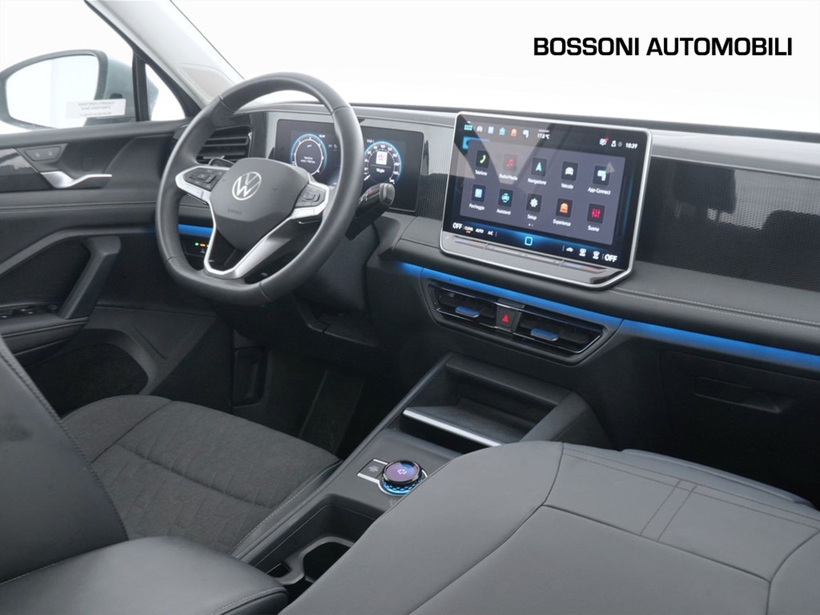 6 - Volkswagen Tiguan 2.0 tdi scr 150cv life dsg