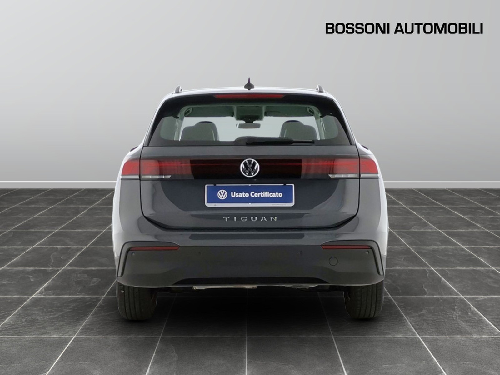 5 - Volkswagen Tiguan 2.0 tdi scr 150cv r-line plus dsg