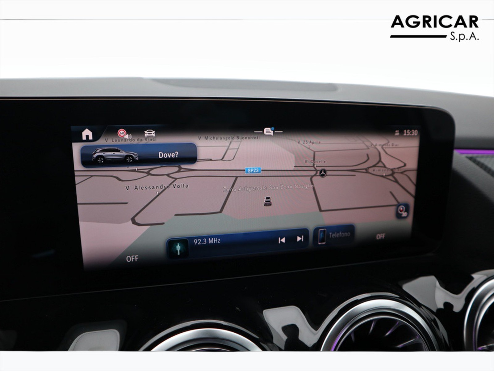 10 - Mercedes GLA 200 d amg line premium 8g-dct