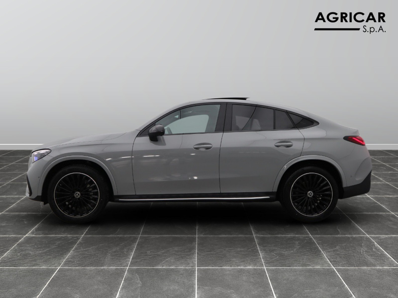 3 - Mercedes GLC coupe 220 d amg line advanced 4matic 9g-tronic