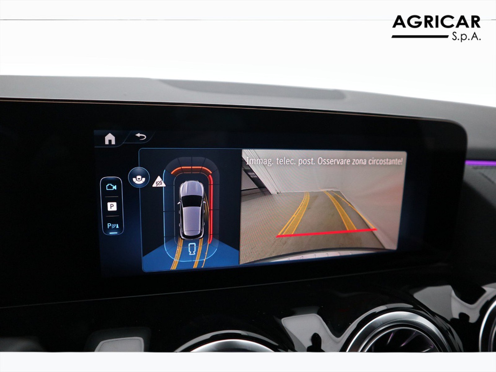 11 - Mercedes GLA 200 d amg line premium 4matic 8g-dct