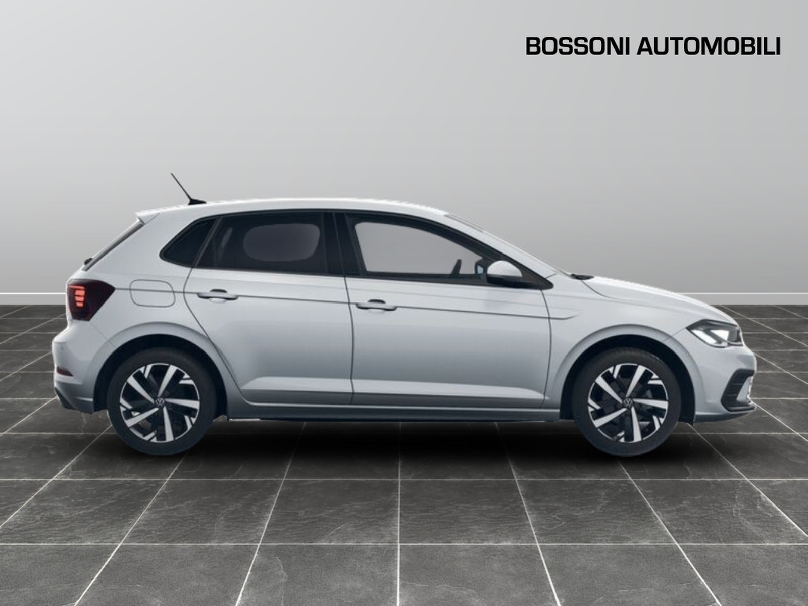 5 - Volkswagen Polo 1.0 tsi 95cv edition plus