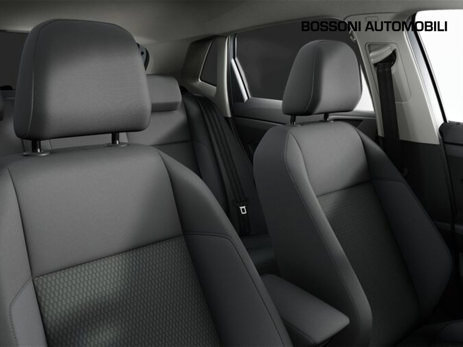 8 - Volkswagen Polo 1.0 tsi 95cv edition plus