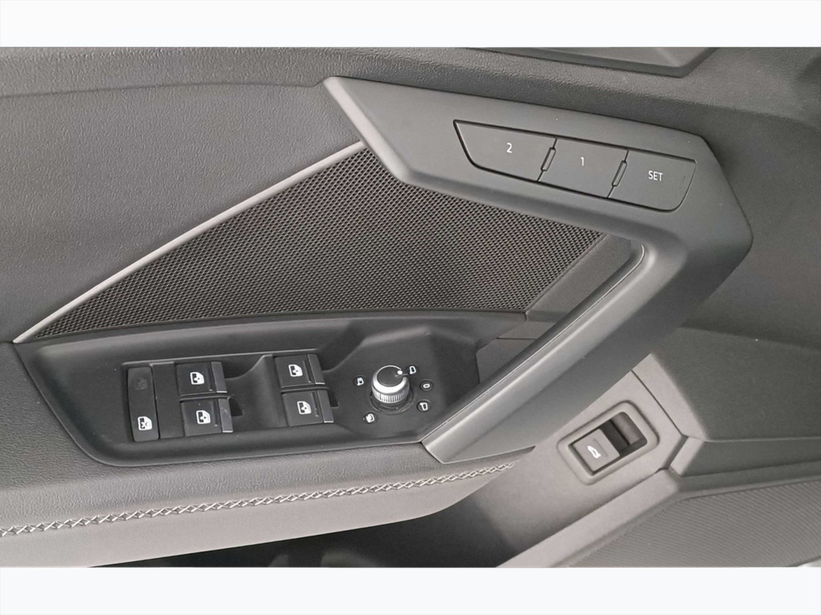 22 - Audi A3 sportback 40 2.0 tdi s line edition quattro s tronic