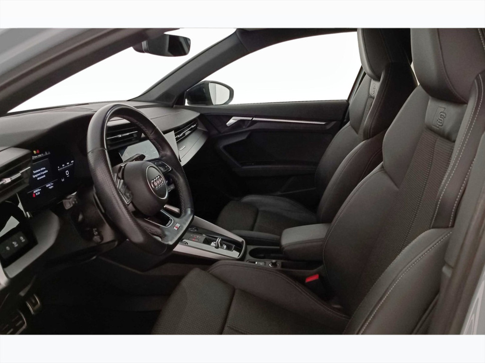 34 - Audi A3 sportback 40 2.0 tdi s line edition quattro s tronic