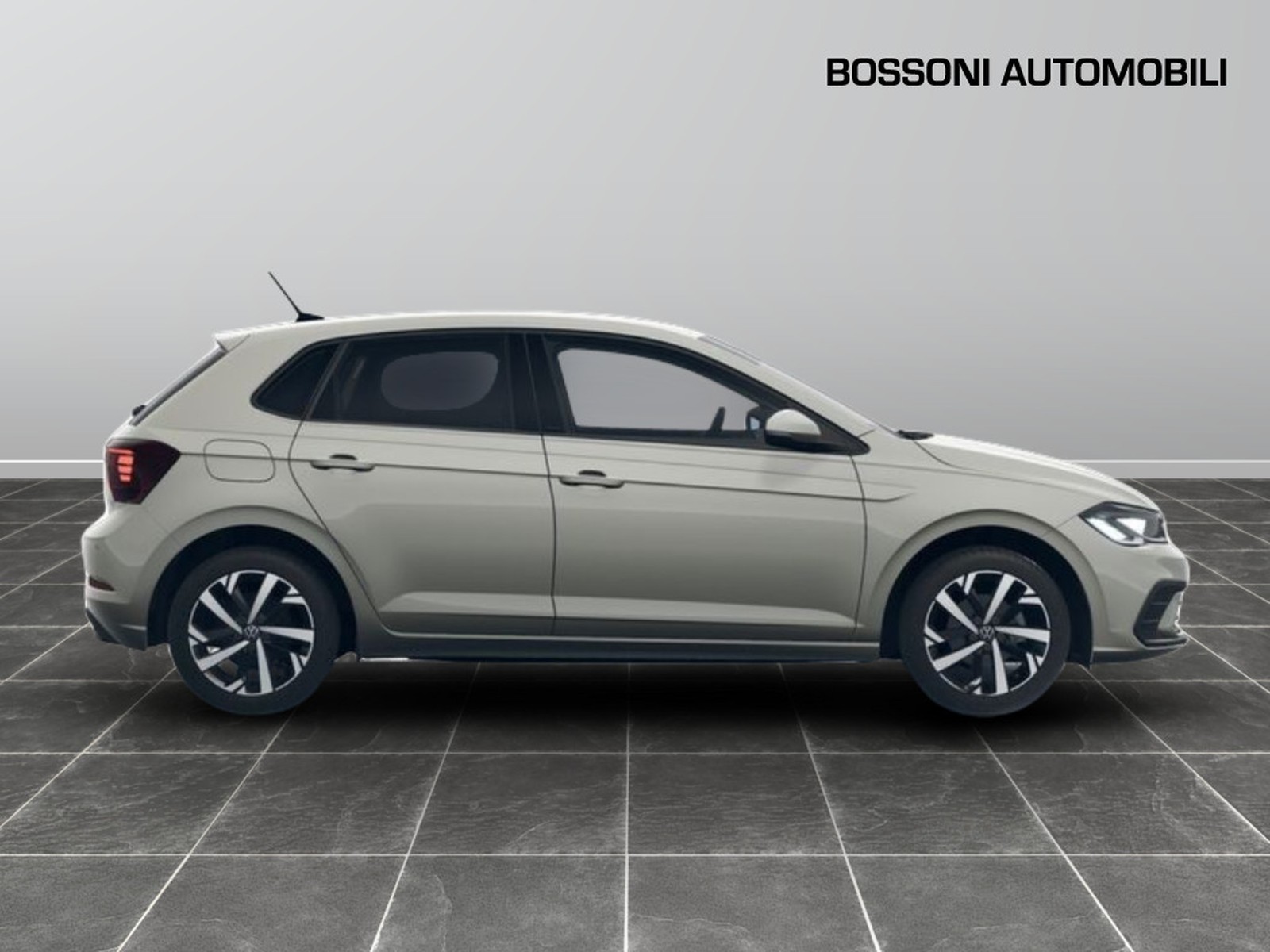 5 - Volkswagen Polo 1.0 tsi 95cv edition plus