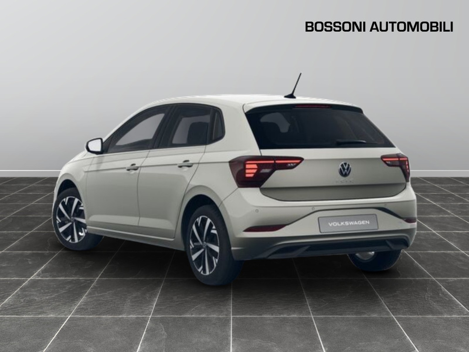 6 - Volkswagen Polo 1.0 tsi 95cv edition plus