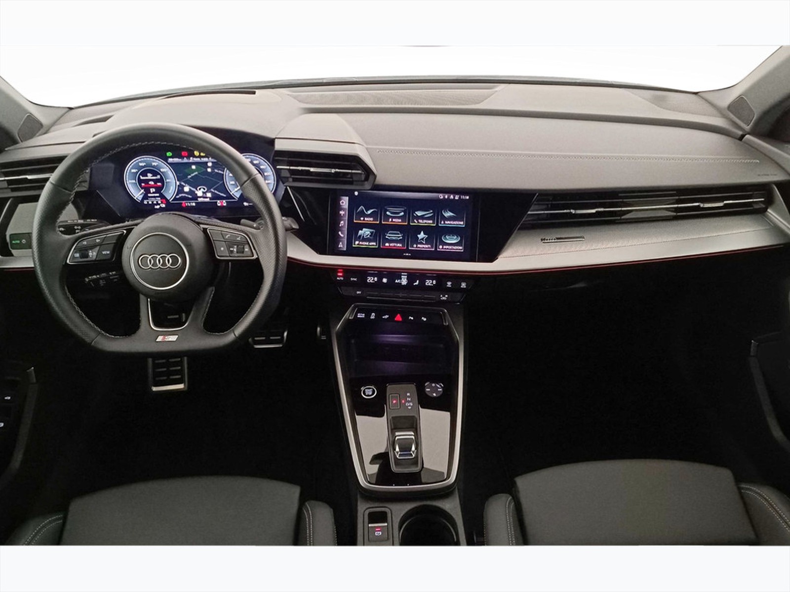 17 - Audi A3 sportback 45 1.4 tfsi e s line edition s tronic