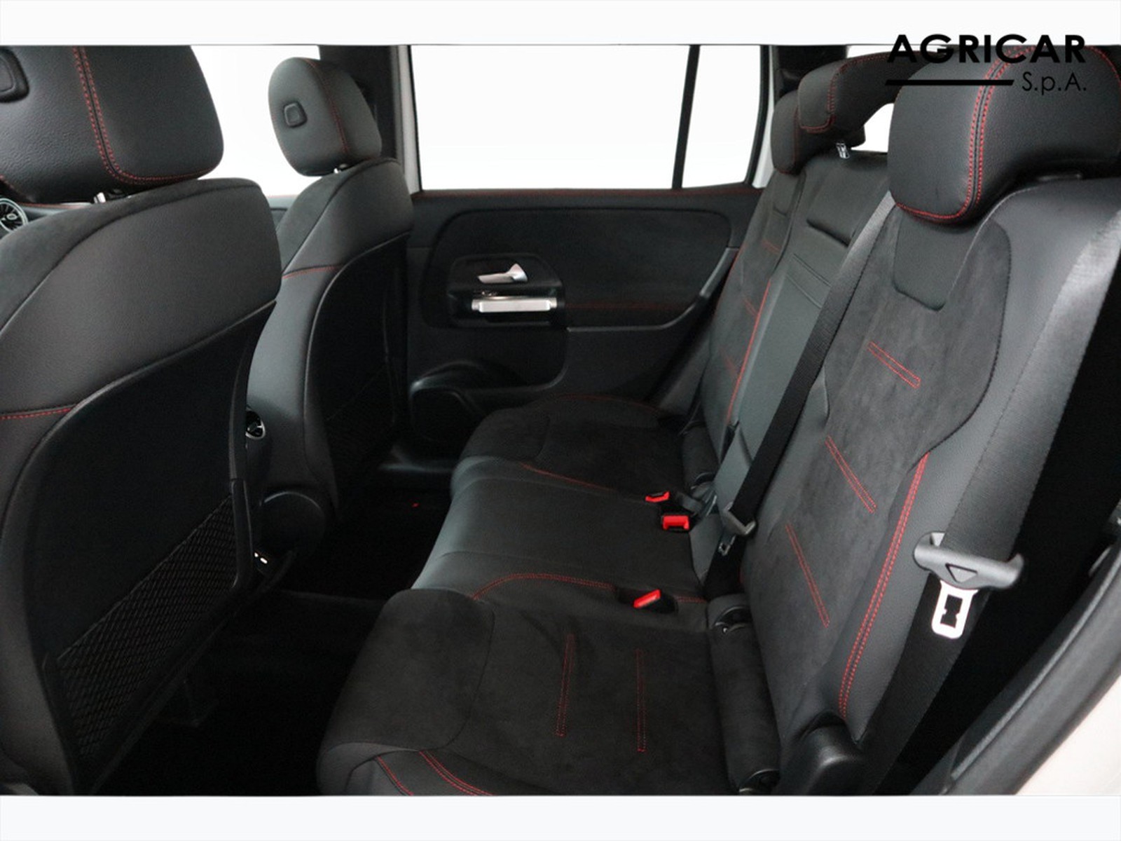 8 - Mercedes GLB 200 d amg line advanced plus 8g-dct