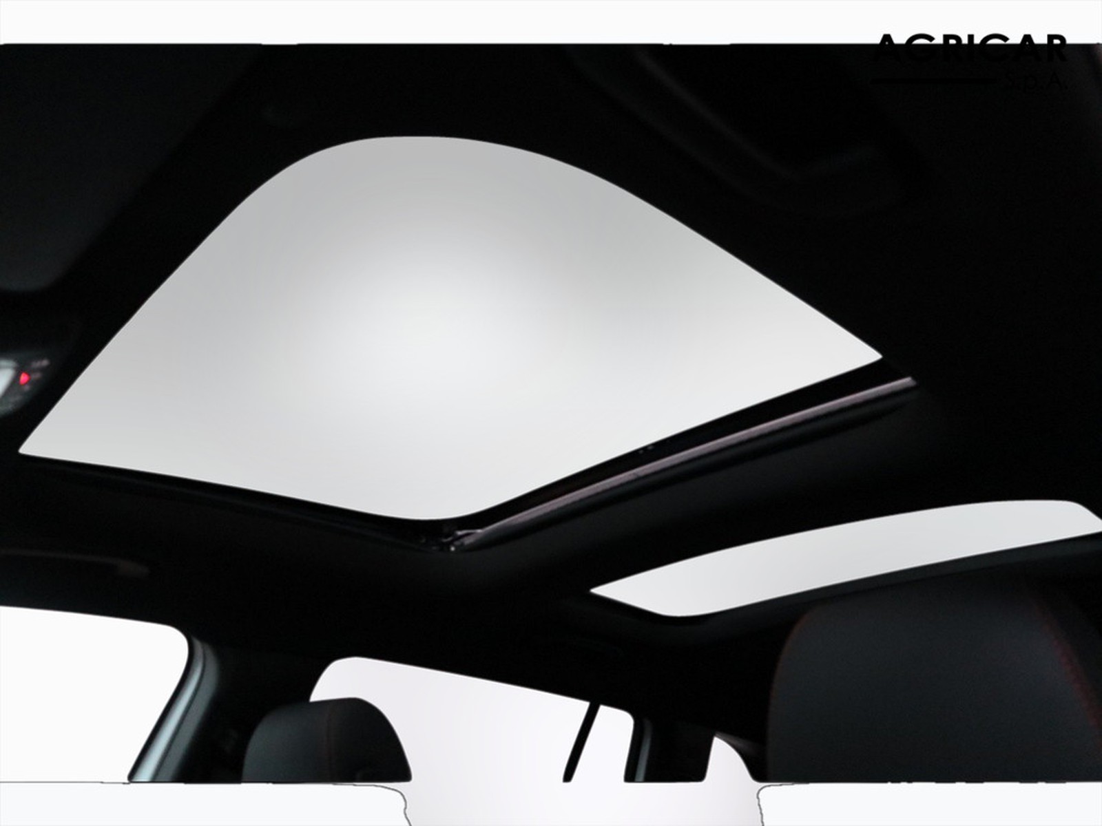 18 - Mercedes GLB 200 d amg line advanced plus 8g-dct