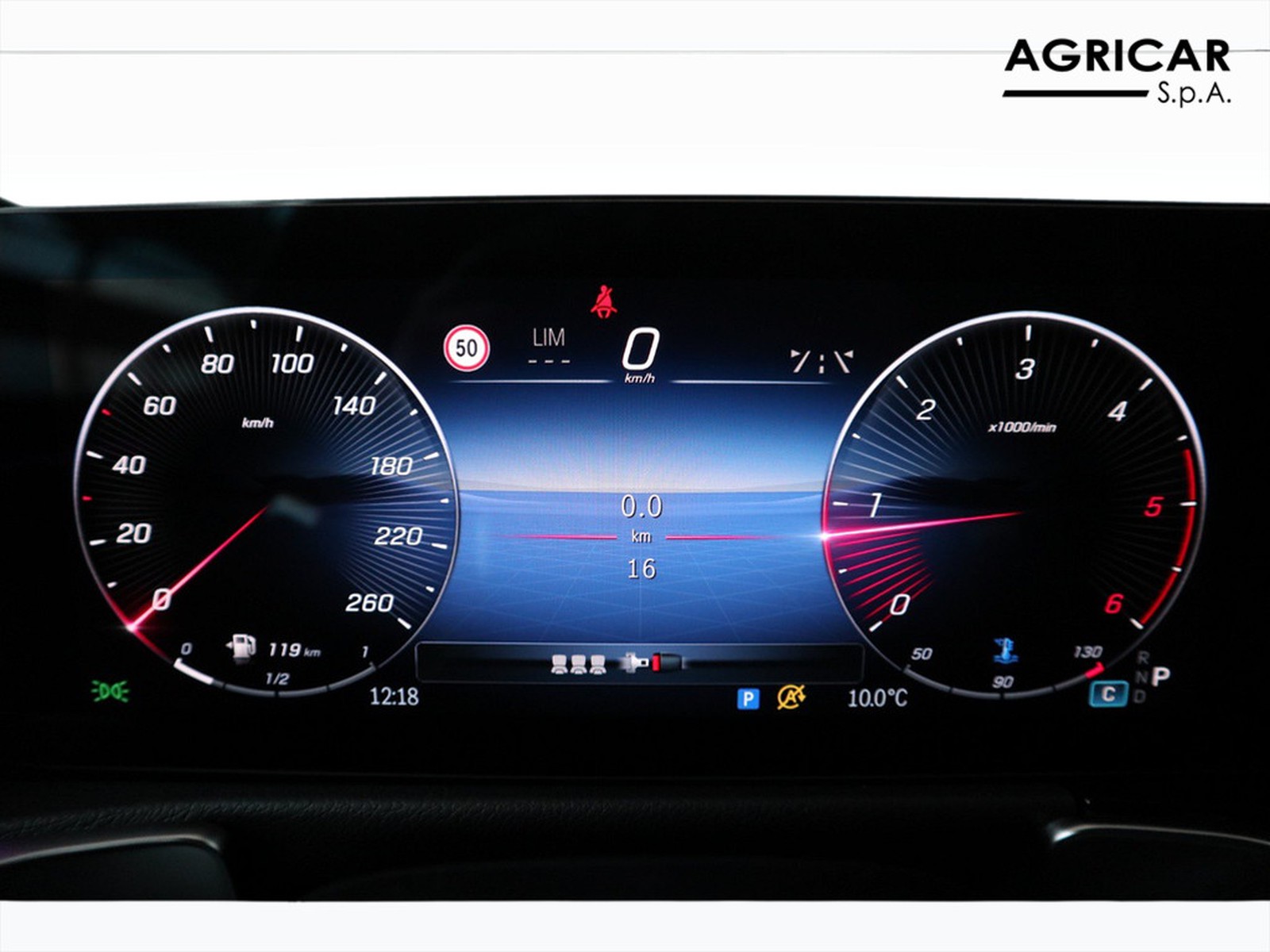 9 - Mercedes GLB 200 d amg line premium 8g-dct