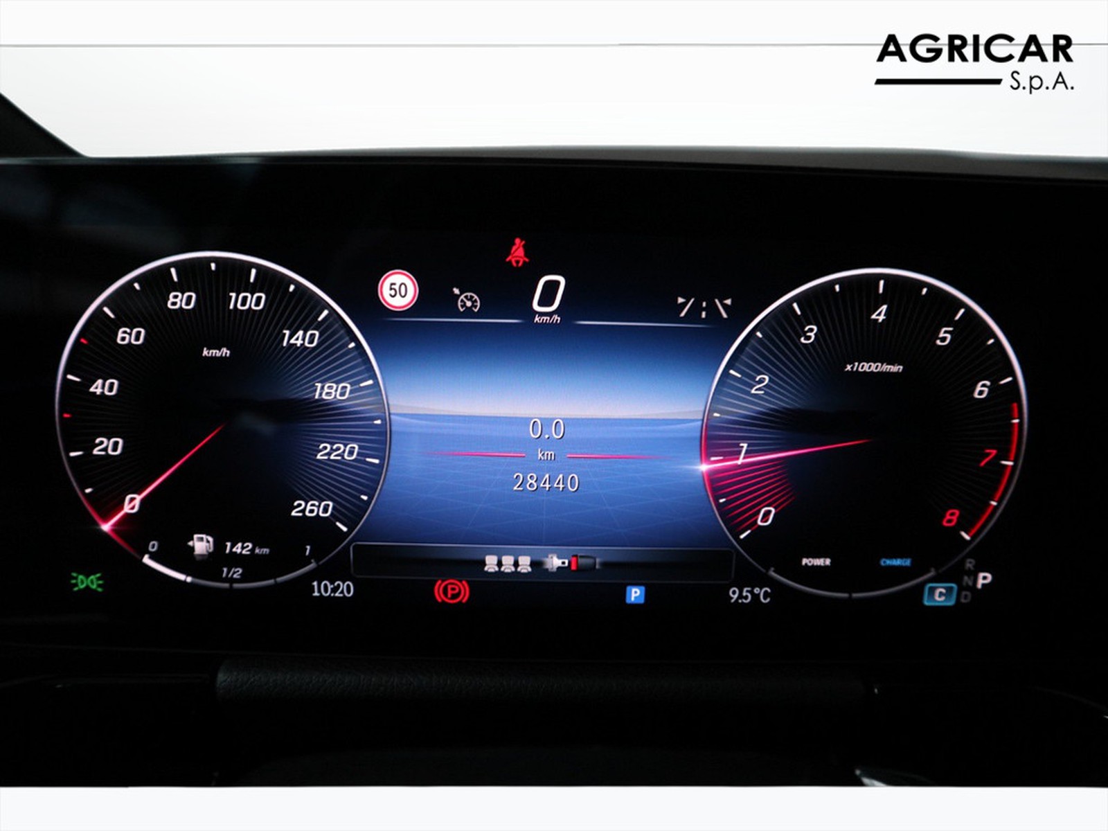 9 - Mercedes GLA 180 amg line advanced plus 7g-dct