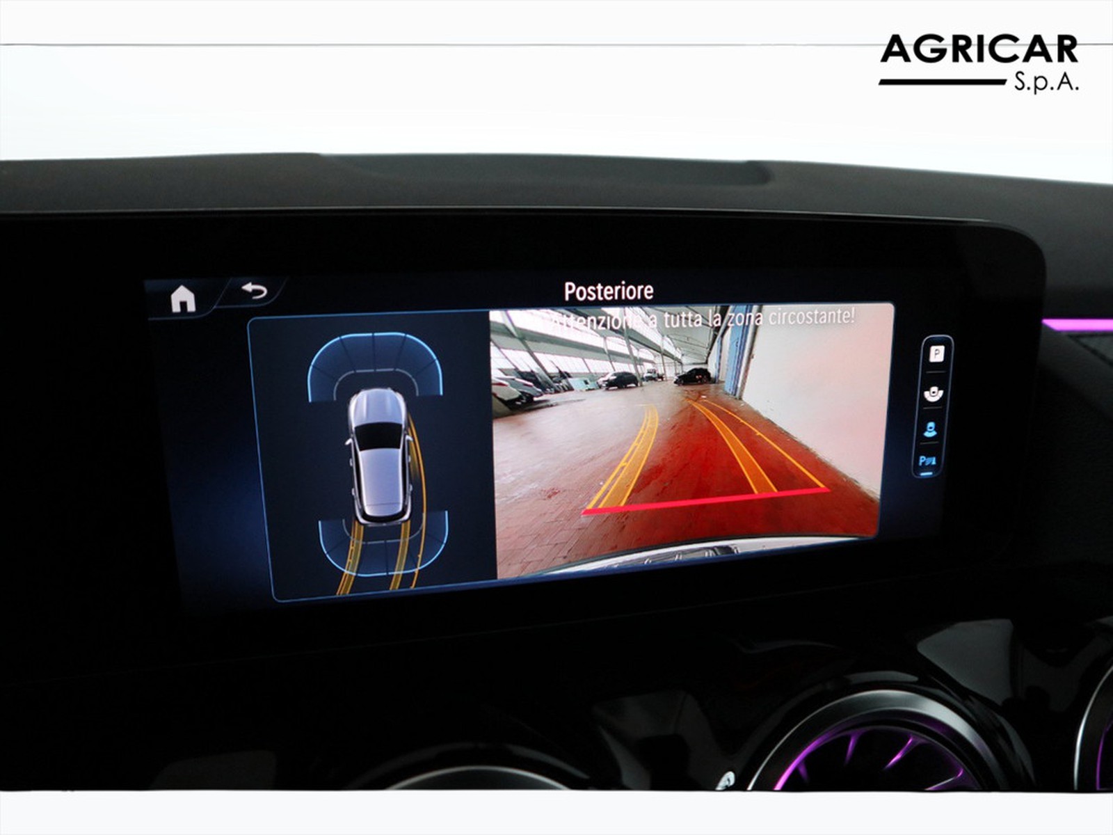 11 - Mercedes GLA 180 amg line advanced plus 7g-dct