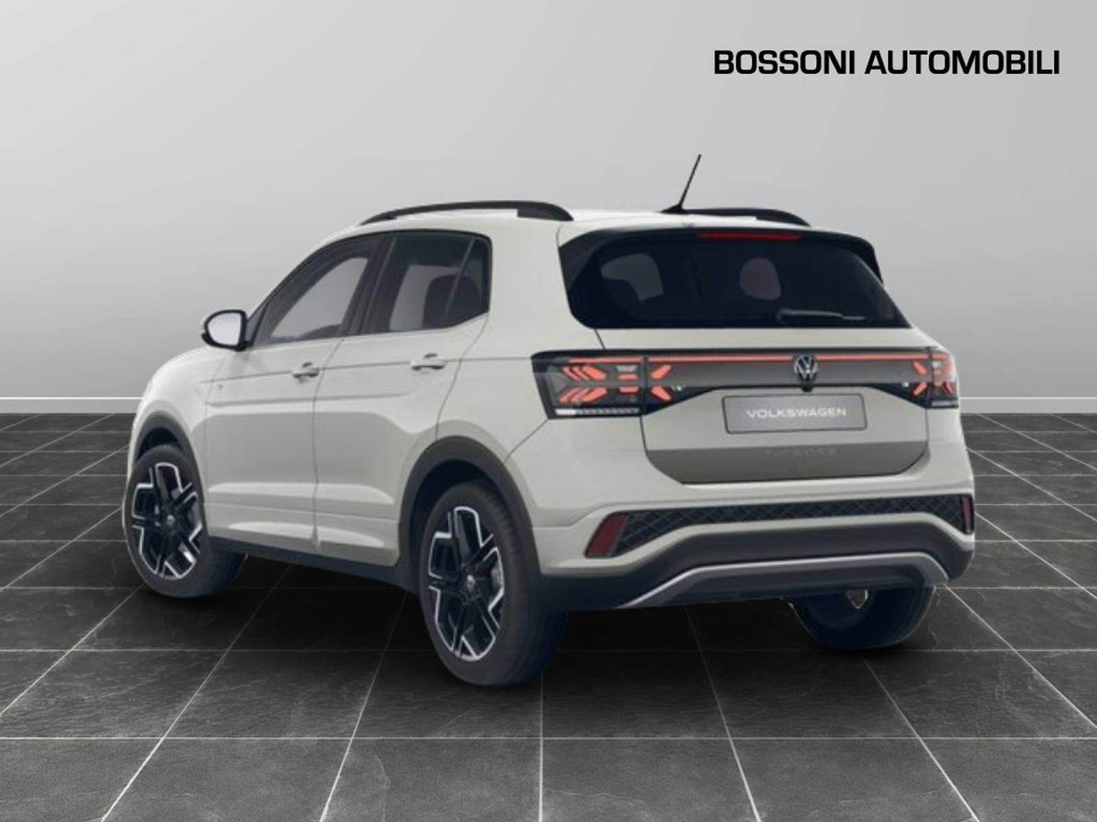 4 - Volkswagen T-Cross 1.0 tsi 115cv r-line plus