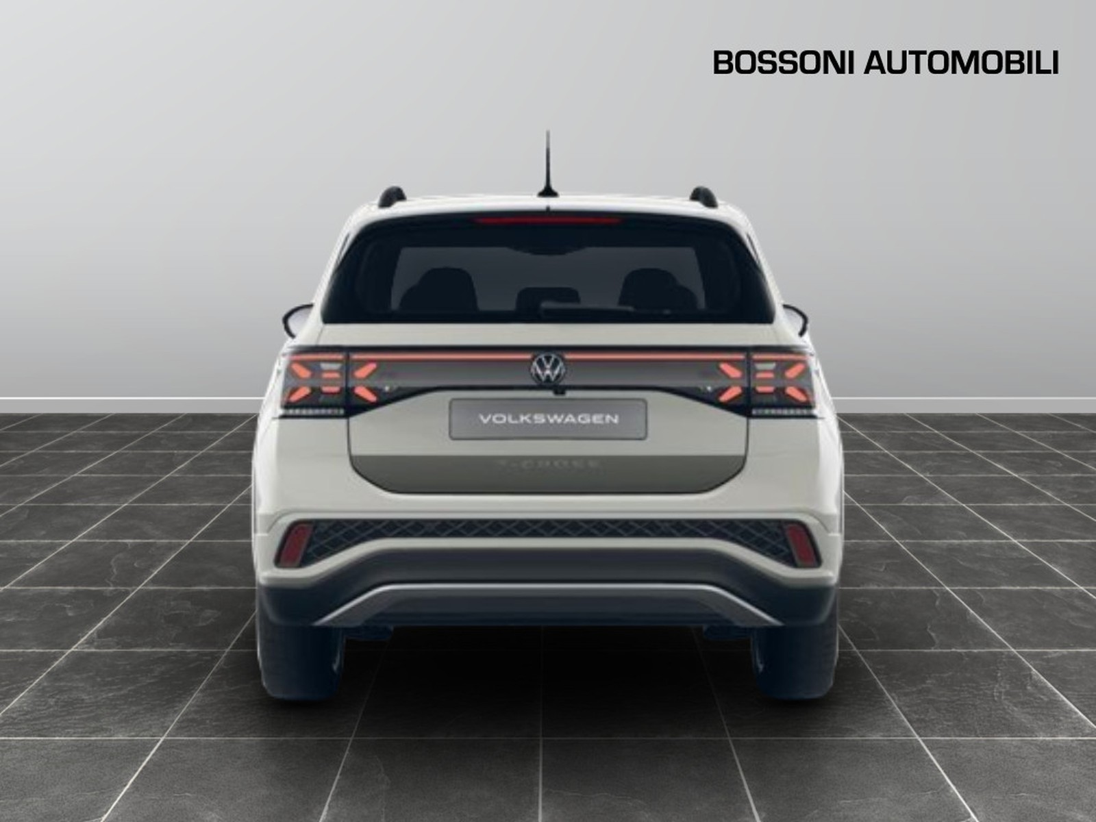 6 - Volkswagen T-Cross 1.0 tsi 115cv r-line plus