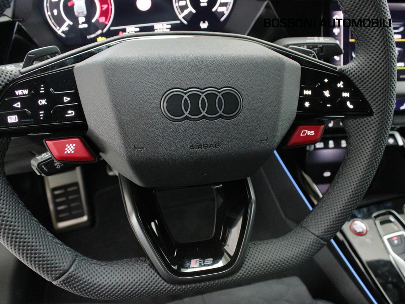 32 - Audi RS3 sportback 2.5 tfsi quattro