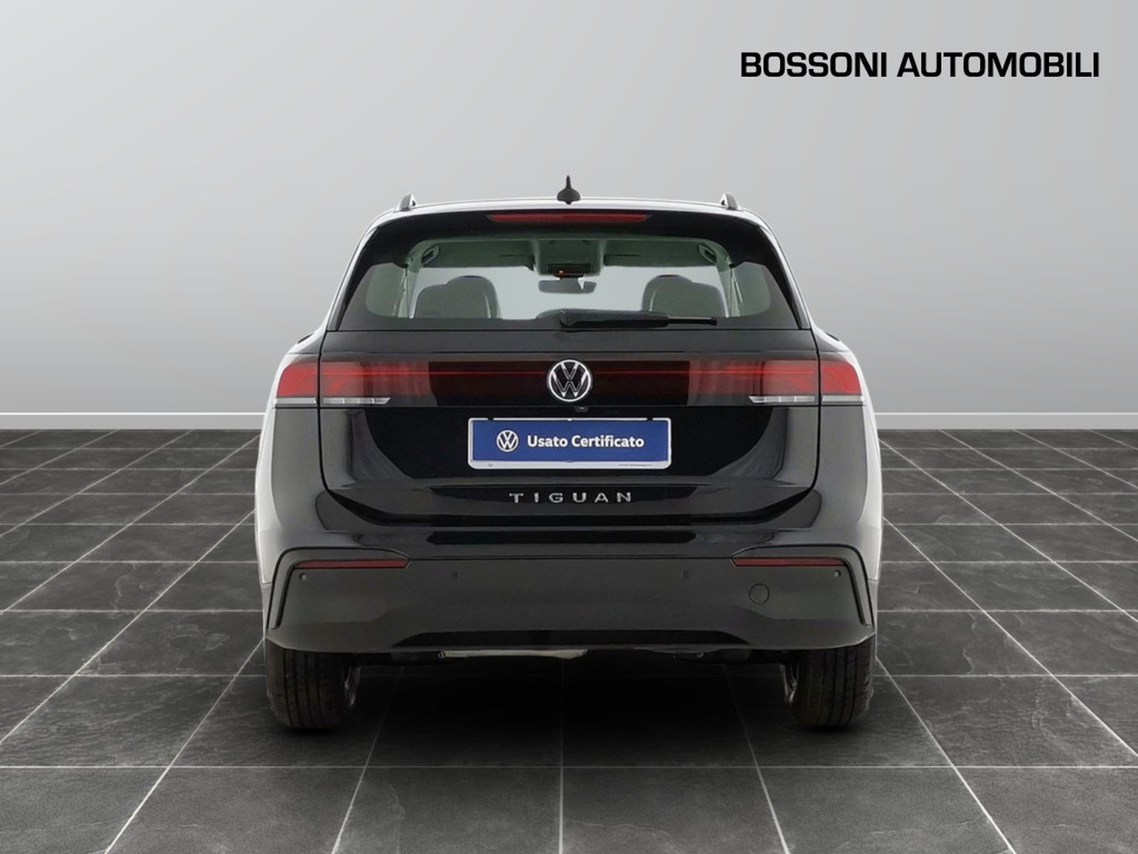 5 - Volkswagen Tiguan 2.0 tdi scr 150cv life dsg