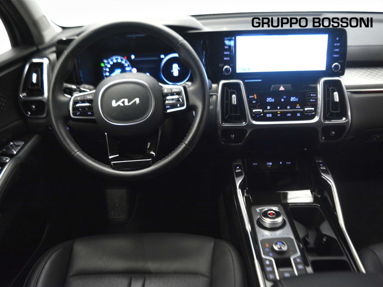 9 - Kia Sorento 1.6 t-gdi phev style awd at6