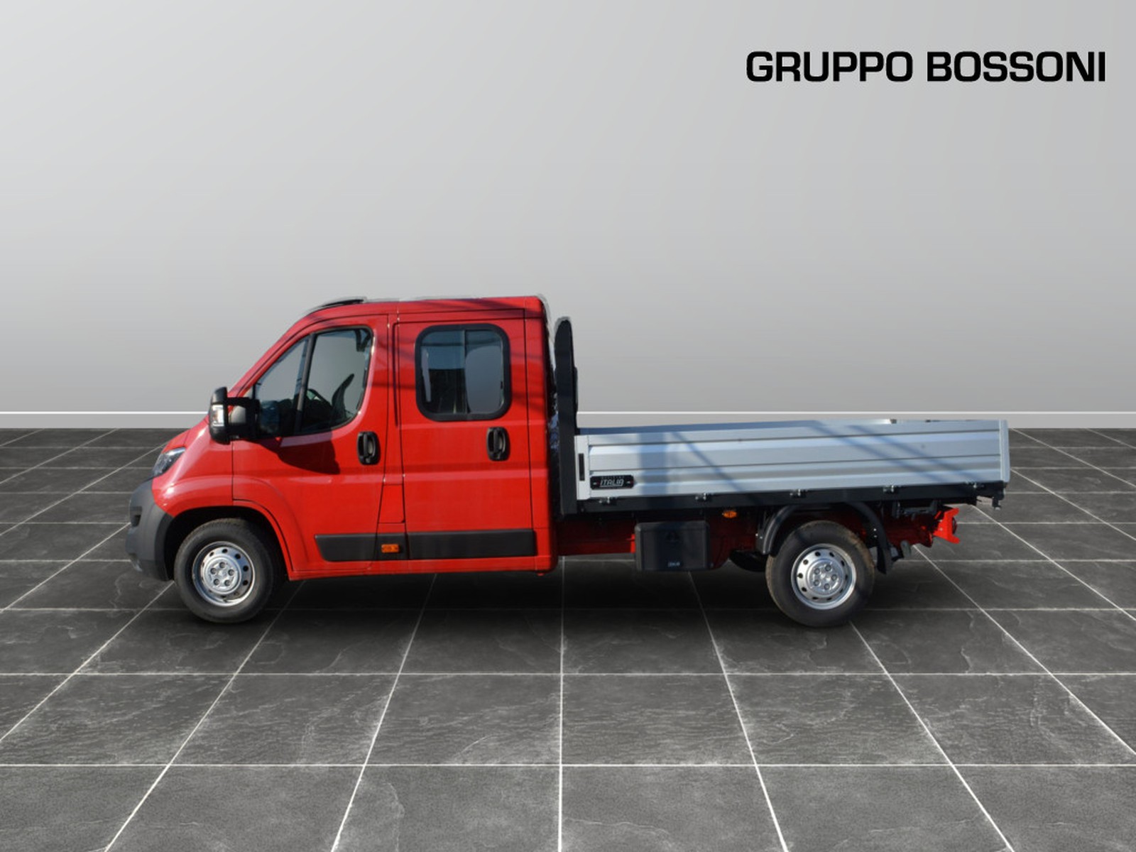 24 - Peugeot Boxer 435 2.2 bluehdi 140cv s&s l3 d.cab. (premium)