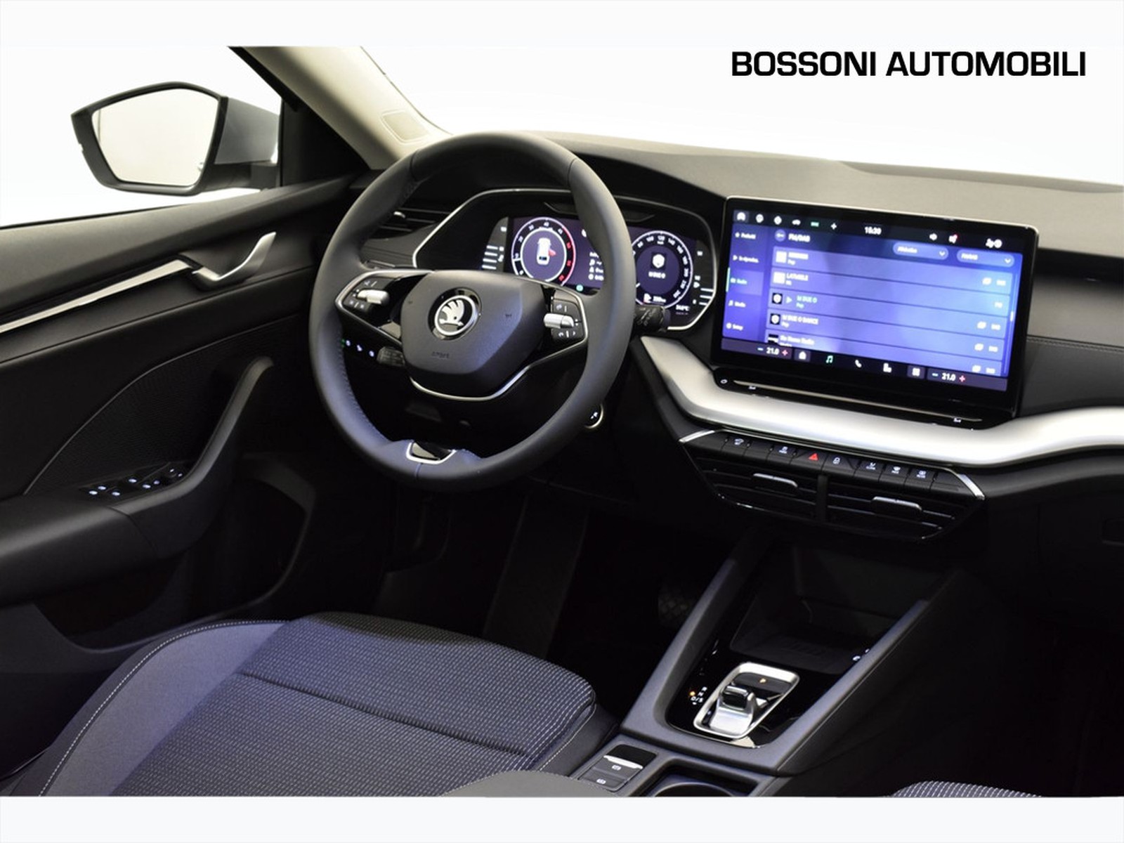 6 - Skoda Octavia wagon 2.0 tdi 150cv executive dsg