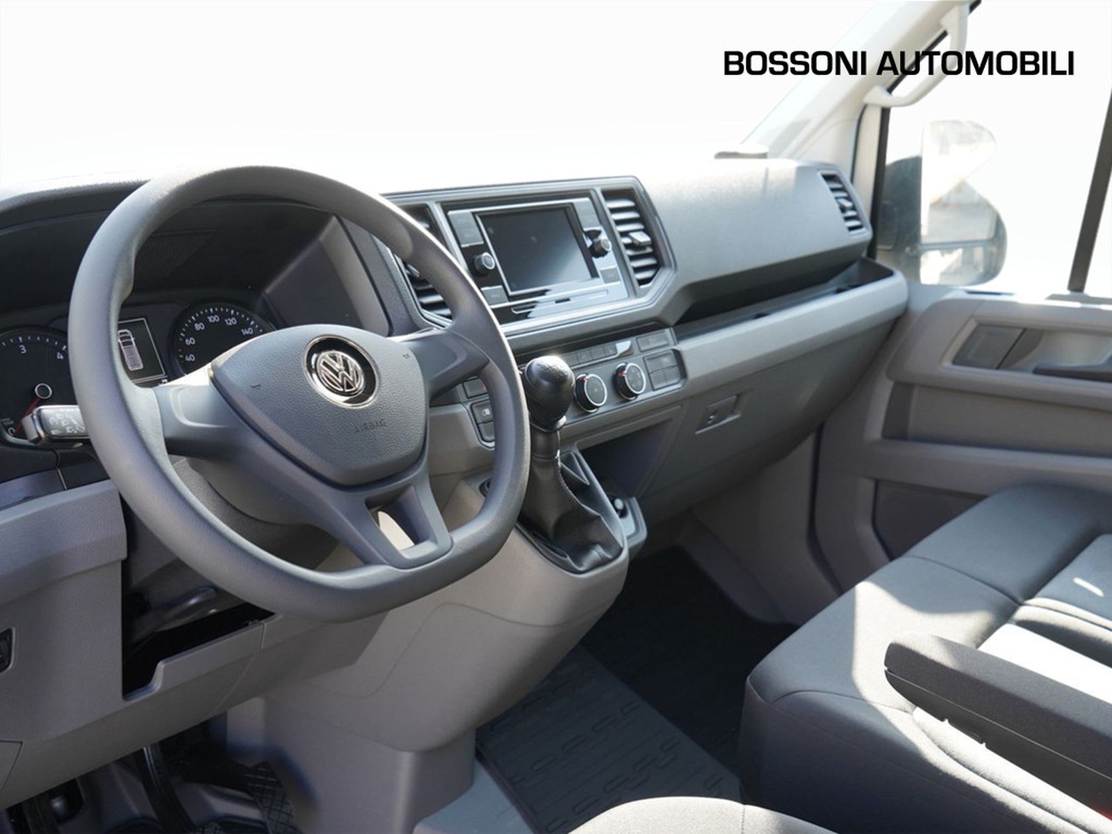 16 - Volkswagen VIC Crafter 35 2.0 tdi 140cv l4h3 business