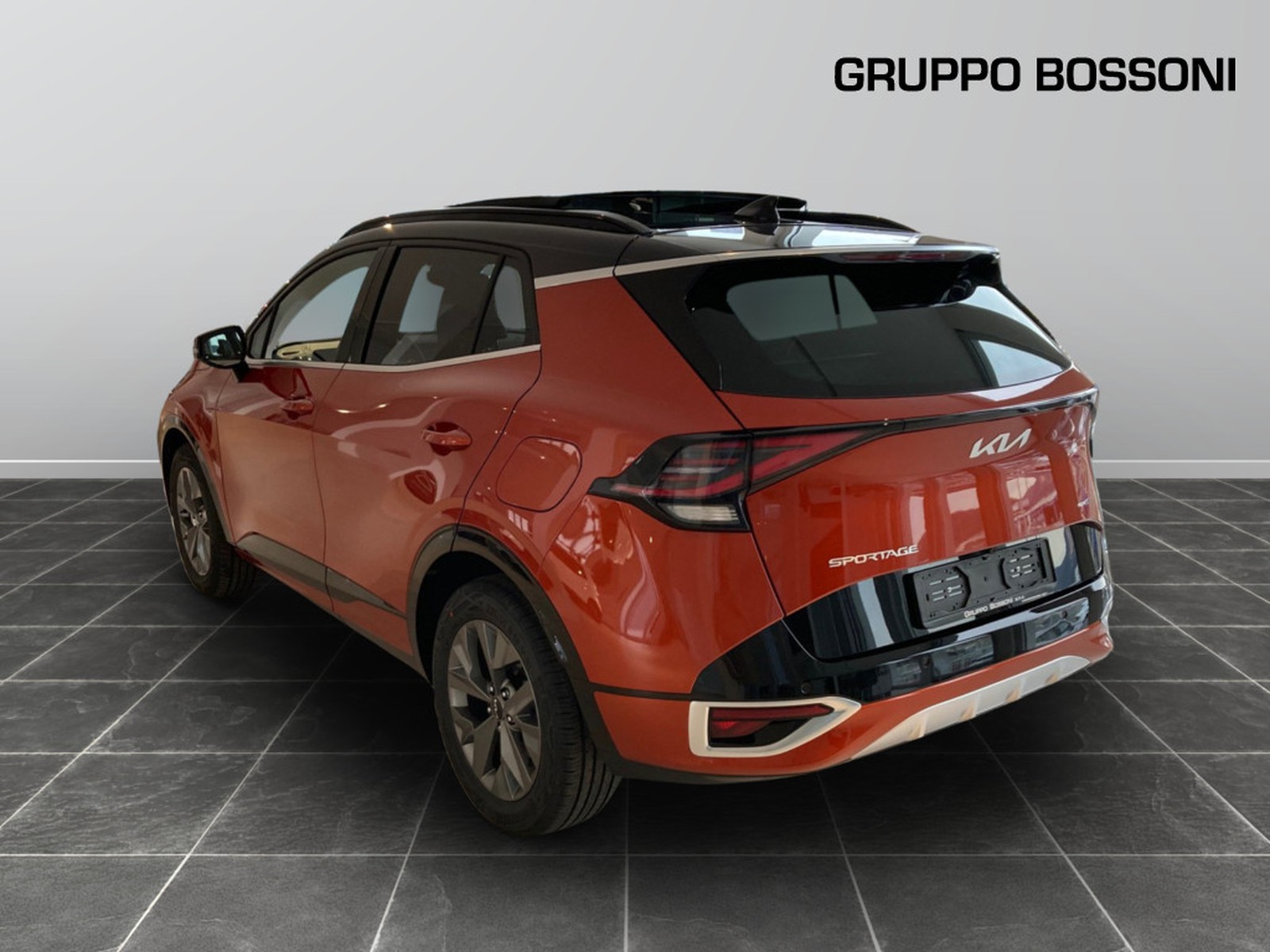 4 - Kia Sportage 1.6 t-gdi hev 210cv gt-line sunroof pack at6