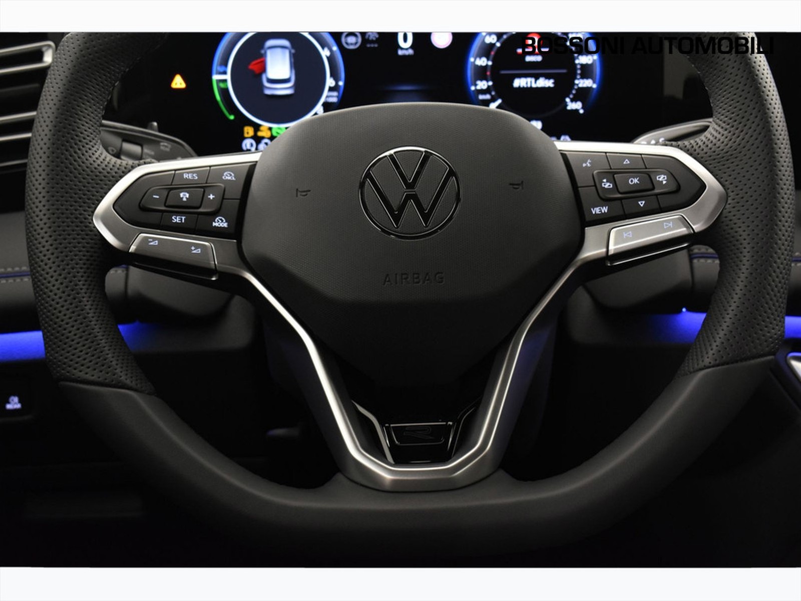 15 - Volkswagen Tiguan 1.5 tsi ehybrid 204cv r-line dsg