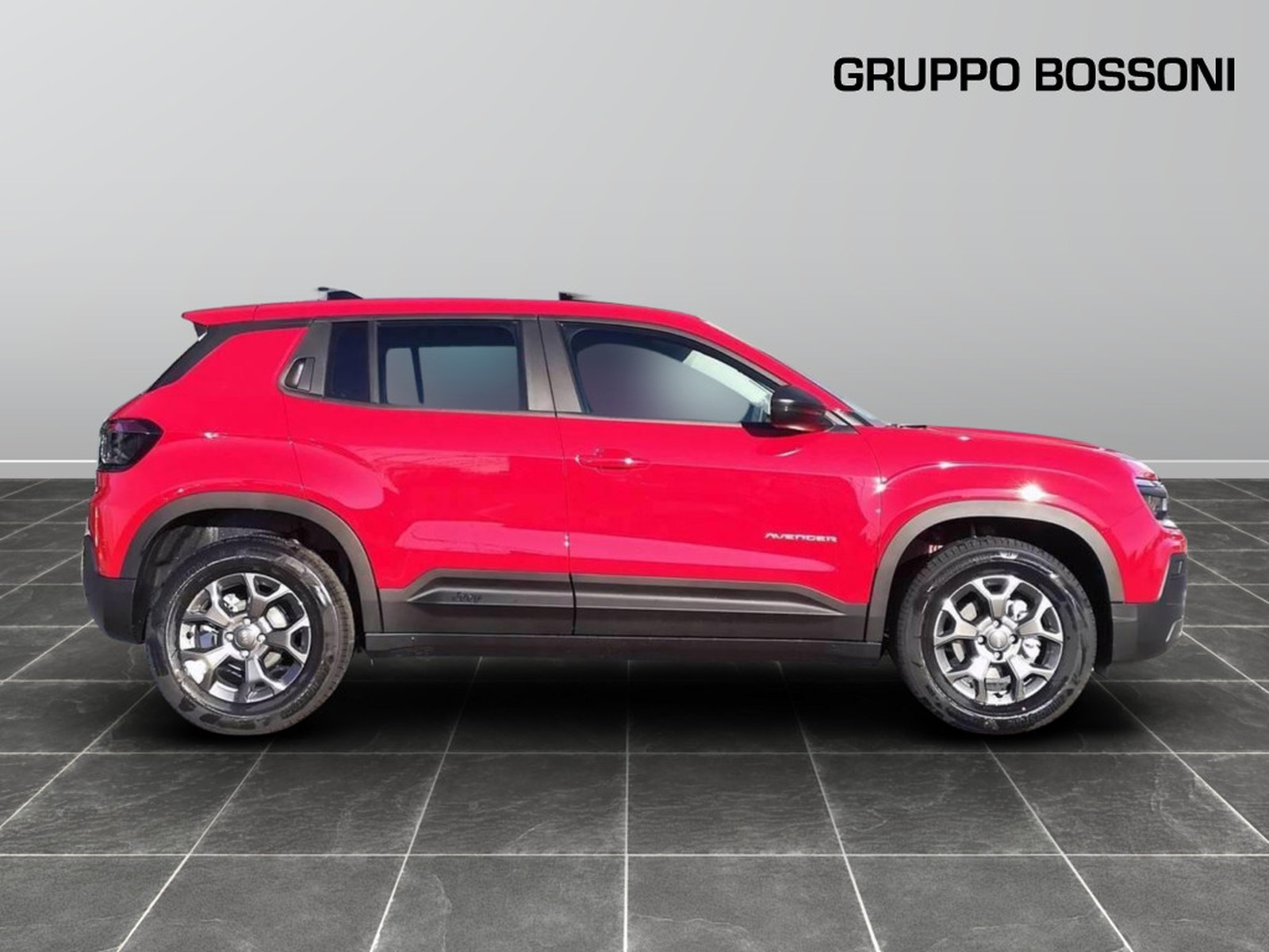 4 - Jeep Avenger 1.2 turbo 100cv longitude fwd